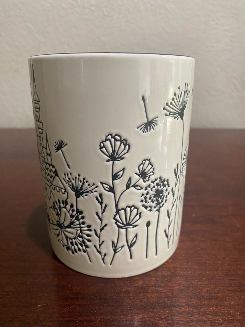 Disney Park, Fantasy Land Castle Floral Mug - Picture 4 of 7